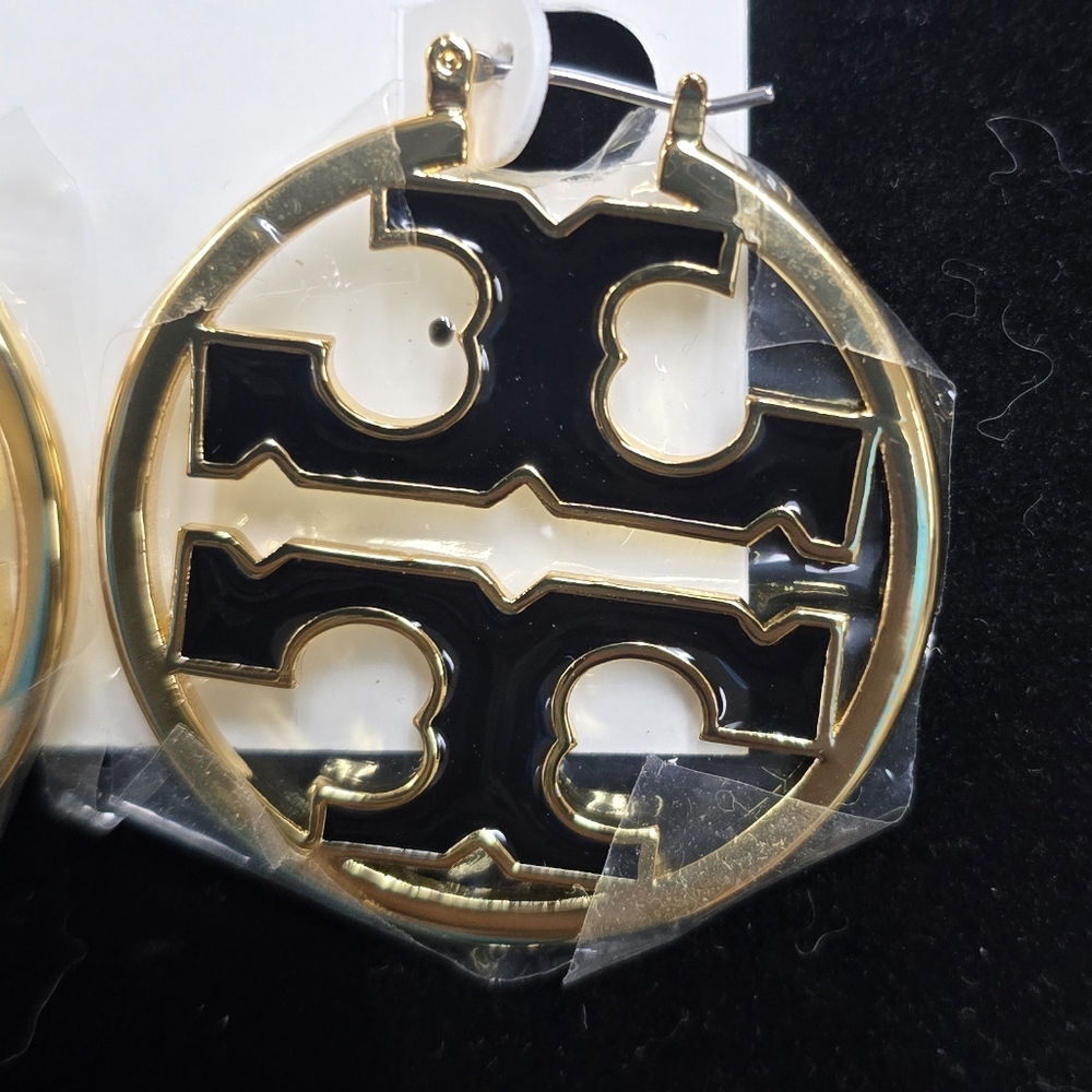 Tory Burch Black and Gold Logo Hoop Earrings - Picture 2 of 4